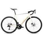 Orbea ORCA M30i - 105 Di2 Carbon Road Bike - 2024 - Ivory White - Burgundy (gloss) - Vulcano (matt)